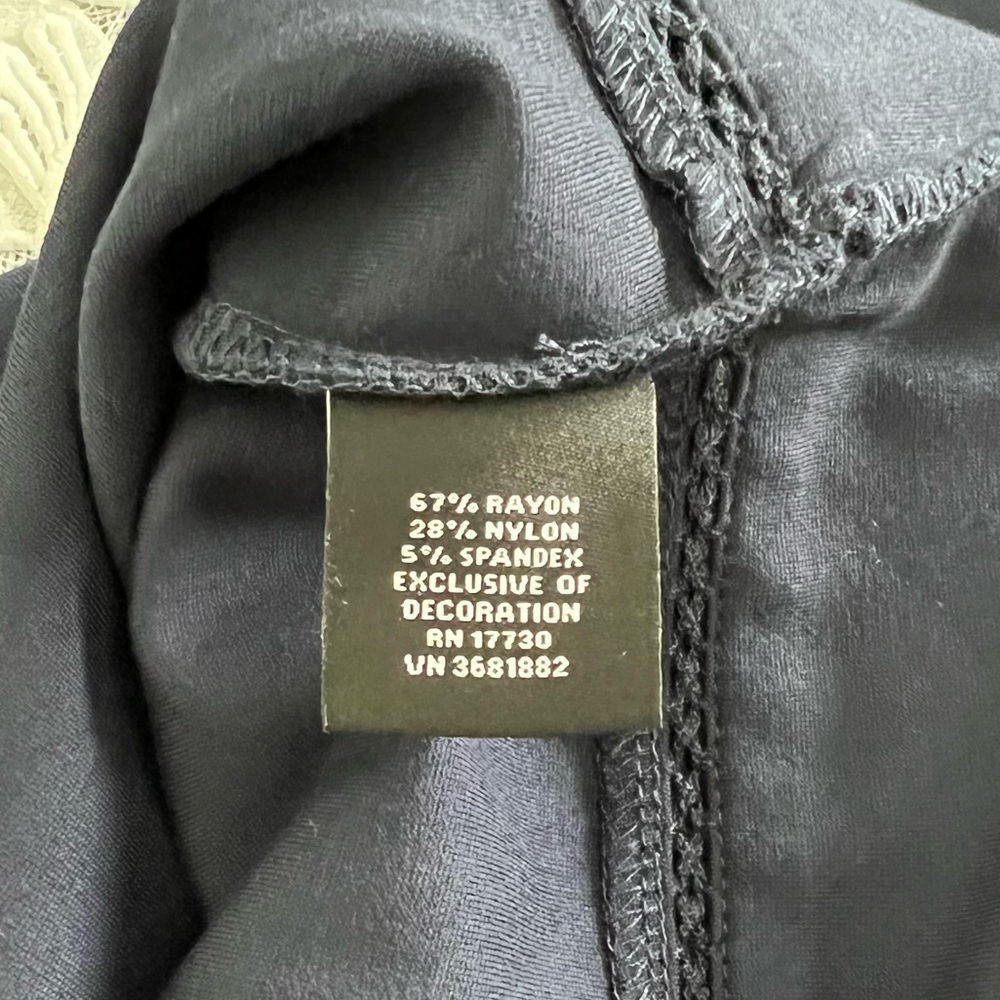Victoria Beckham Target | Floral Lace Pullover Sweatshirt Navy White - Picture 5 of 6